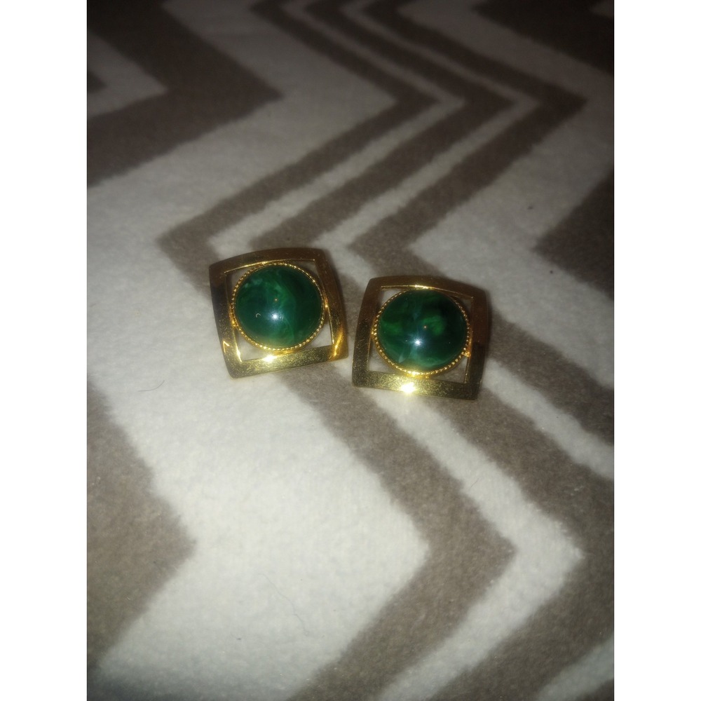 Modern Emphasis Malachite Gold Toned Stud Earrings‎ 80s Vintage Green